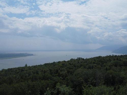 Vue sur l'eau - Route 138, La Malbaie, QC 