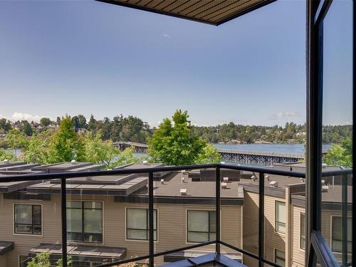 309-330 Waterfront Cres, Victoria, BC - Outdoor With Body Of Water