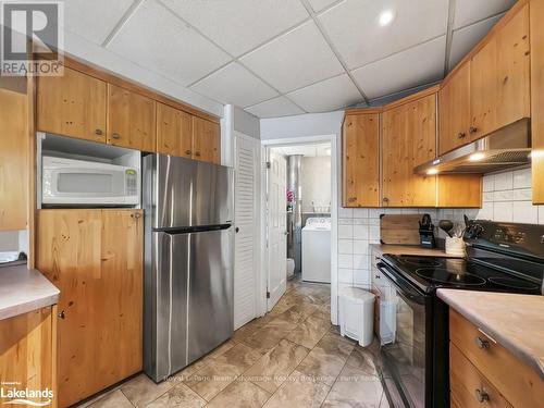 3 Harris Lake Road, Parry Sound, Unorganized, Centre Part, ON - Indoor Photo Showing Kitchen