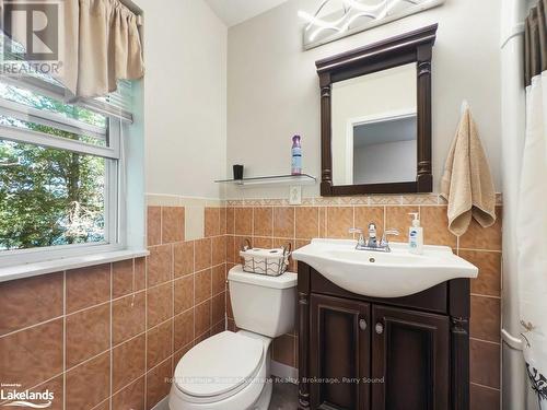 3 Harris Lake Road, Parry Sound, Unorganized, Centre Part, ON - Indoor Photo Showing Bathroom