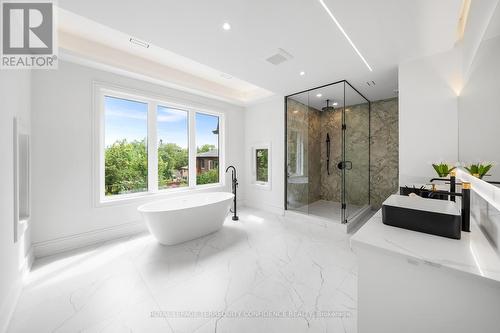 227 Connaught Avenue, Toronto (Newtonbrook West), ON - Indoor Photo Showing Bathroom