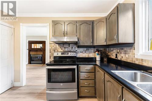 105 Black Lake Road, Lively, ON - Indoor Photo Showing Kitchen With Double Sink