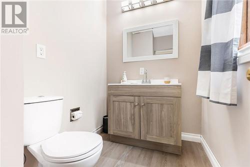 105 Black Lake Road, Lively, ON - Indoor Photo Showing Bathroom