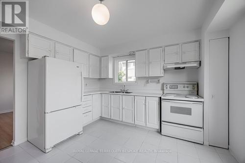 85 Port Royal Trail, Toronto (Milliken), ON - Indoor Photo Showing Kitchen With Double Sink