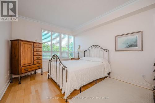 705 - 1 Lomond Drive, Toronto (Islington-City Centre West), ON - Indoor Photo Showing Bedroom