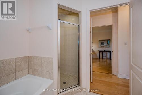 705 - 1 Lomond Drive, Toronto (Islington-City Centre West), ON - Indoor Photo Showing Bathroom