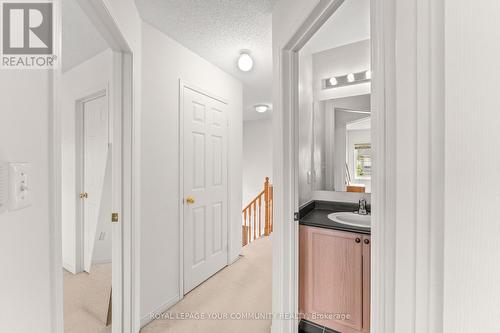 7309 Cork Tree Row, Mississauga, ON - Indoor Photo Showing Other Room