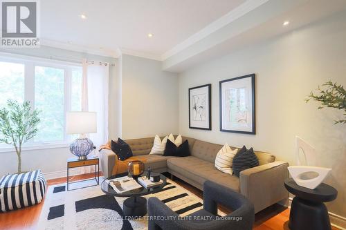 45 - 28 Times Avenue, Markham, ON - Indoor Photo Showing Living Room