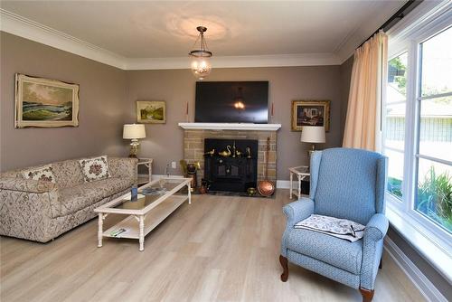 56 Mountain Brow Boulevard, Hamilton, ON - Indoor Photo Showing Living Room With Fireplace