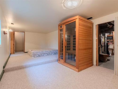 10045 Beach Dr, Chemainus, BC - Indoor Photo Showing Other Room