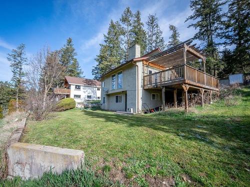 2372 Ojibway Road, Kamloops, BC - Outdoor With Deck Patio Veranda