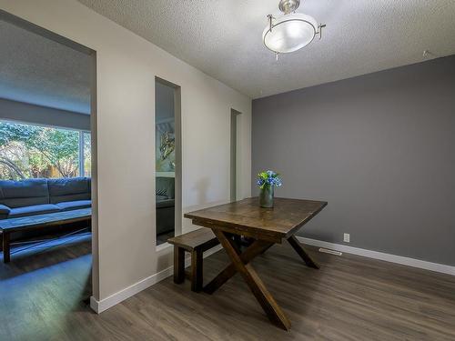 22-800 Southill Street, Kamloops, BC - Indoor