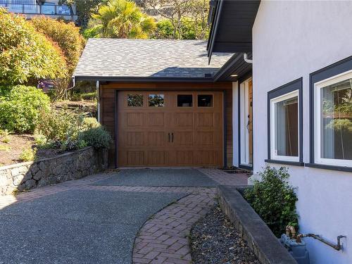 1923 Quixote Lane, Victoria, BC 