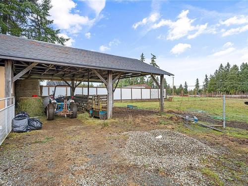 981 Pratt Rd, Hilliers, BC 