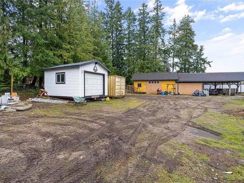 981 Pratt Rd, Hilliers, BC 