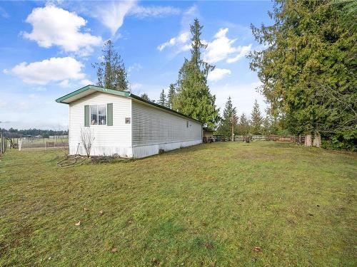 981 Pratt Rd, Hilliers, BC 