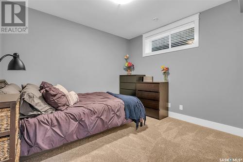 142 Gillies Lane, Saskatoon, SK - Indoor Photo Showing Bedroom