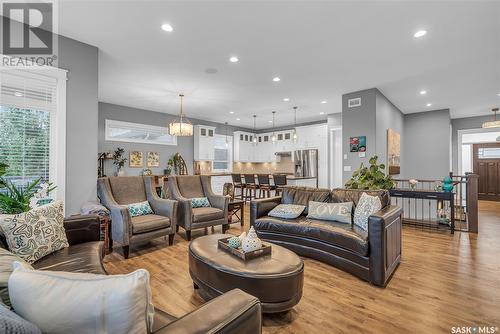 142 Gillies Lane, Saskatoon, SK - Indoor Photo Showing Living Room