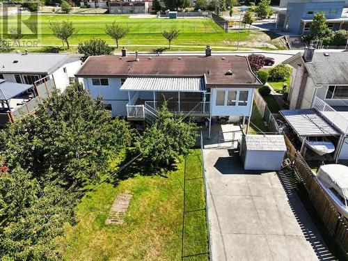 3949 Selkirk Ave, Powell River, BC - Outdoor