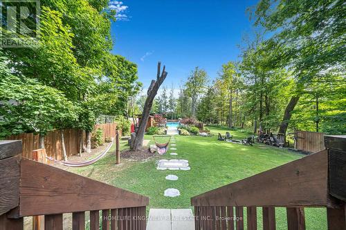 3269 Oak Street, Innisfil, ON - Outdoor With Backyard