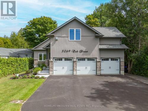 3269 Oak Street, Innisfil, ON - Outdoor With Facade