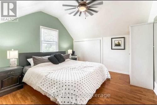 290 Pine Street, Milton (Old Milton), ON - Indoor Photo Showing Bedroom