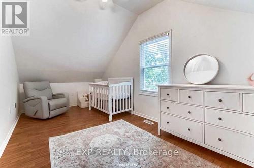 290 Pine Street, Milton (Old Milton), ON - Indoor Photo Showing Bedroom