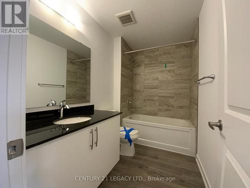 29 - 350 River Road, Cambridge, ON - Indoor Photo Showing Bathroom