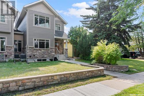 1320 Elliott Street, Saskatoon, SK - Outdoor