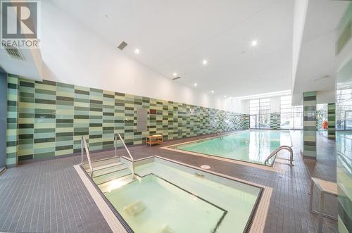 100 9 Smithe Mews, Vancouver, BC - Indoor Photo Showing Other Room With In Ground Pool