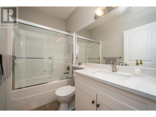 2180 Mimosa Drive, Westbank, BC - Indoor Photo Showing Bathroom