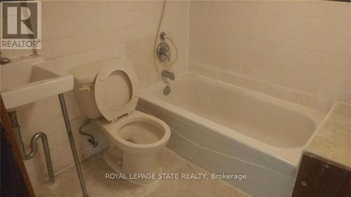 36 Mitchell Avenue, Toronto, ON - Indoor Photo Showing Bathroom