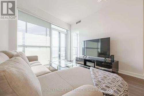 1112 - 30 Ordnance Street, Toronto (Niagara), ON - Indoor Photo Showing Living Room