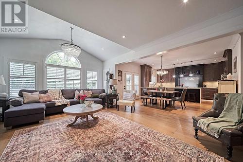 43 Harry Lee Crescent, Clarington (Bowmanville), ON - Indoor Photo Showing Living Room