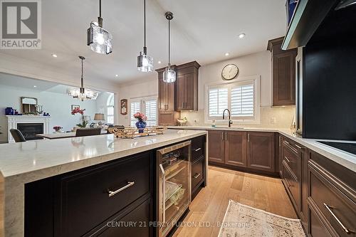 43 Harry Lee Crescent, Clarington (Bowmanville), ON - Indoor Photo Showing Kitchen With Upgraded Kitchen