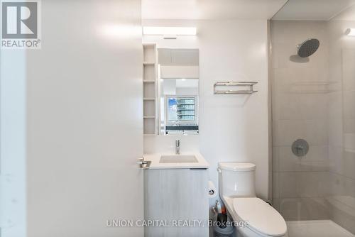 1003 - 7890 Jane Street, Vaughan (Vaughan Corporate Centre), ON - Indoor Photo Showing Bathroom