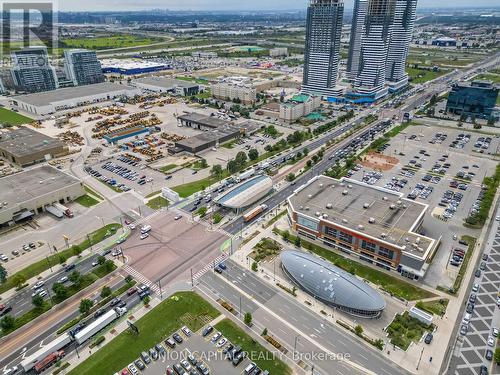 1003 - 7890 Jane Street, Vaughan (Vaughan Corporate Centre), ON - Outdoor With View