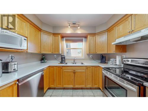 9307 62Nd Avenue Unit# 211, Osoyoos, BC - Indoor Photo Showing Kitchen With Double Sink