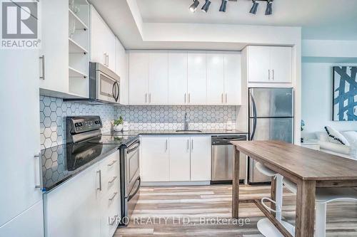 2102 - 112 George Street, Toronto (Moss Park), ON - Indoor Photo Showing Kitchen With Stainless Steel Kitchen With Upgraded Kitchen