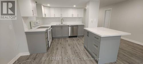 Bsmt - 799 Coldstream Drive, Oshawa, ON - Indoor Photo Showing Kitchen