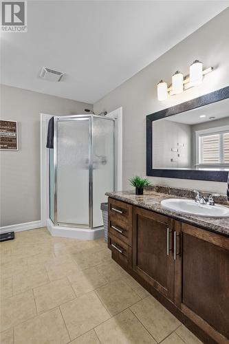 8 Mike Adam Place, St. John'S, NL - Indoor Photo Showing Bathroom