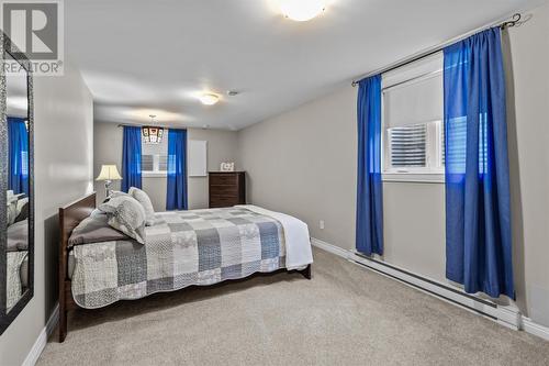 8 Mike Adam Place, St. John'S, NL - Indoor Photo Showing Bedroom