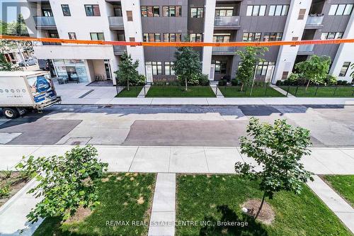 223 - 1787 St. Clair Avenue, Toronto (Weston-Pellam Park), ON - Outdoor