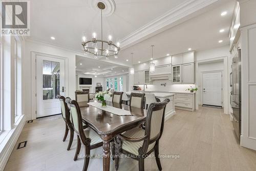 2409 Lakeshore Road, Burlington, ON - Indoor Photo Showing Dining Room