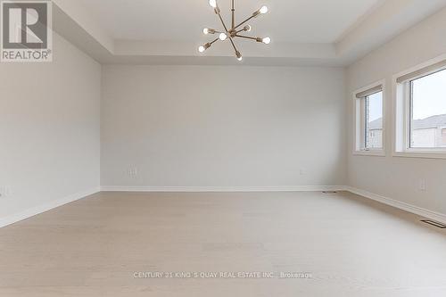 10 John Weddell Avenue, East Gwillimbury, ON - Indoor Photo Showing Other Room