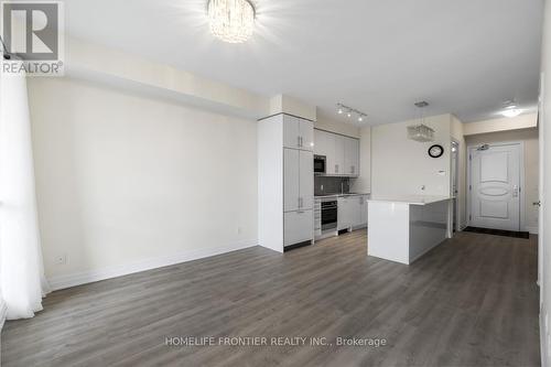 2205 - 9075 Jane Street, Vaughan (Concord), ON - Indoor Photo Showing Kitchen