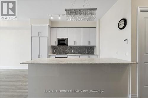 2205 - 9075 Jane Street, Vaughan (Concord), ON -  Photo Showing Kitchen