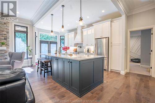 20 Henry O'Way, Chatham, ON - Indoor Photo Showing Kitchen With Upgraded Kitchen