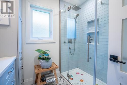 20 Henry O'Way, Chatham, ON - Indoor Photo Showing Bathroom