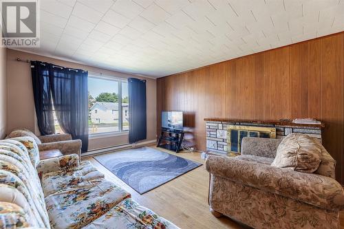 15 Pinsent Place, St. John'S, NL - Indoor Photo Showing Living Room With Fireplace